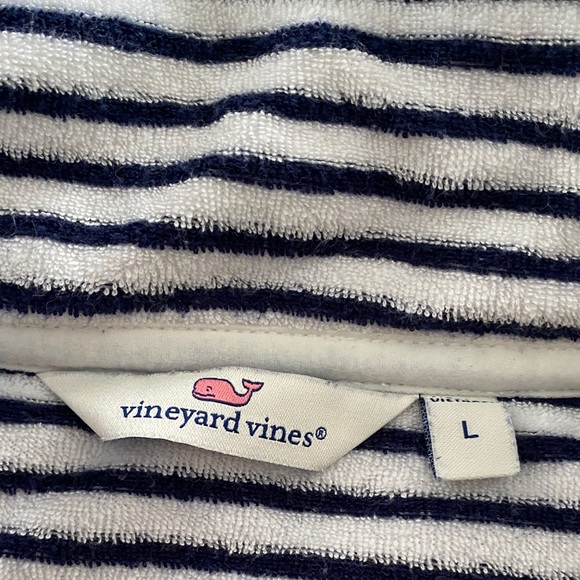 Vineyard Vines Navy and White Quarter-Zip - Picture 3 of 4